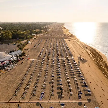 Cozy With Terrace * Bibione