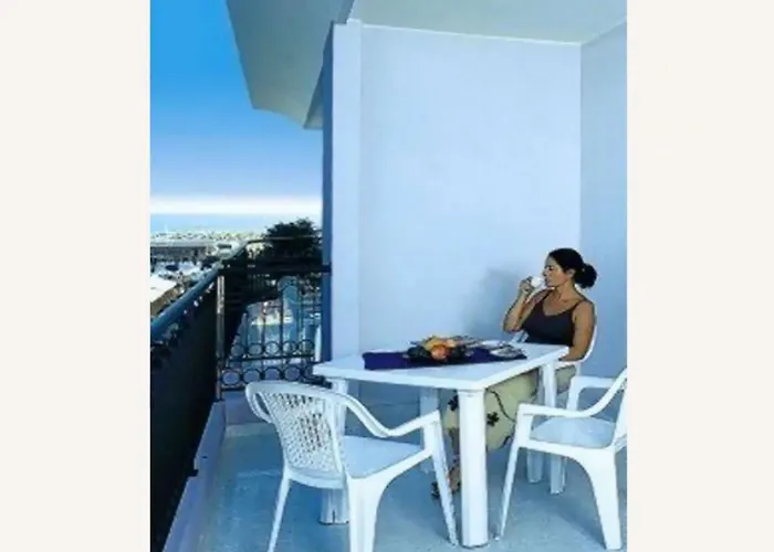 Cozy With Terrace Lejlighed Bibione